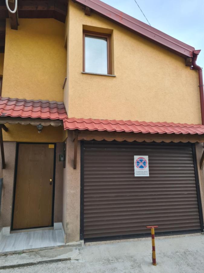 סראייבו Apartman Yellow House מראה חיצוני תמונה